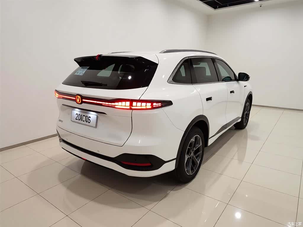 Changan CS75, 2026 7