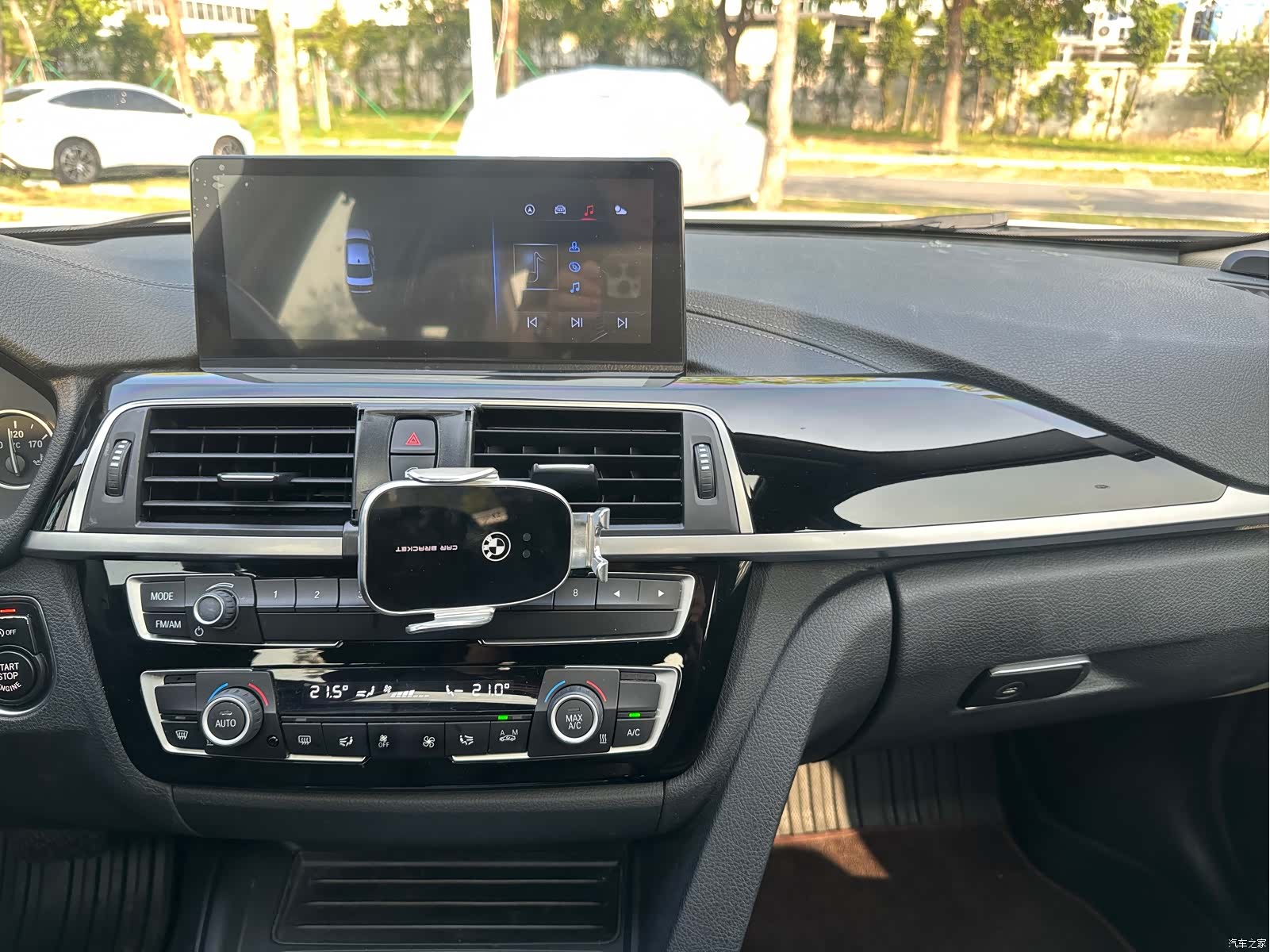 BMW 3 Series, 2018 17