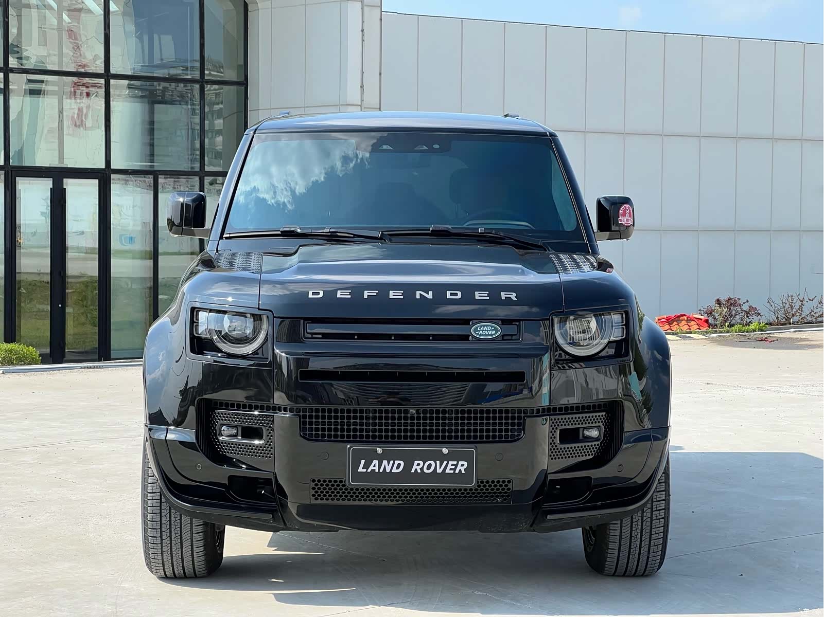 Land Rover Defender, 2026 2