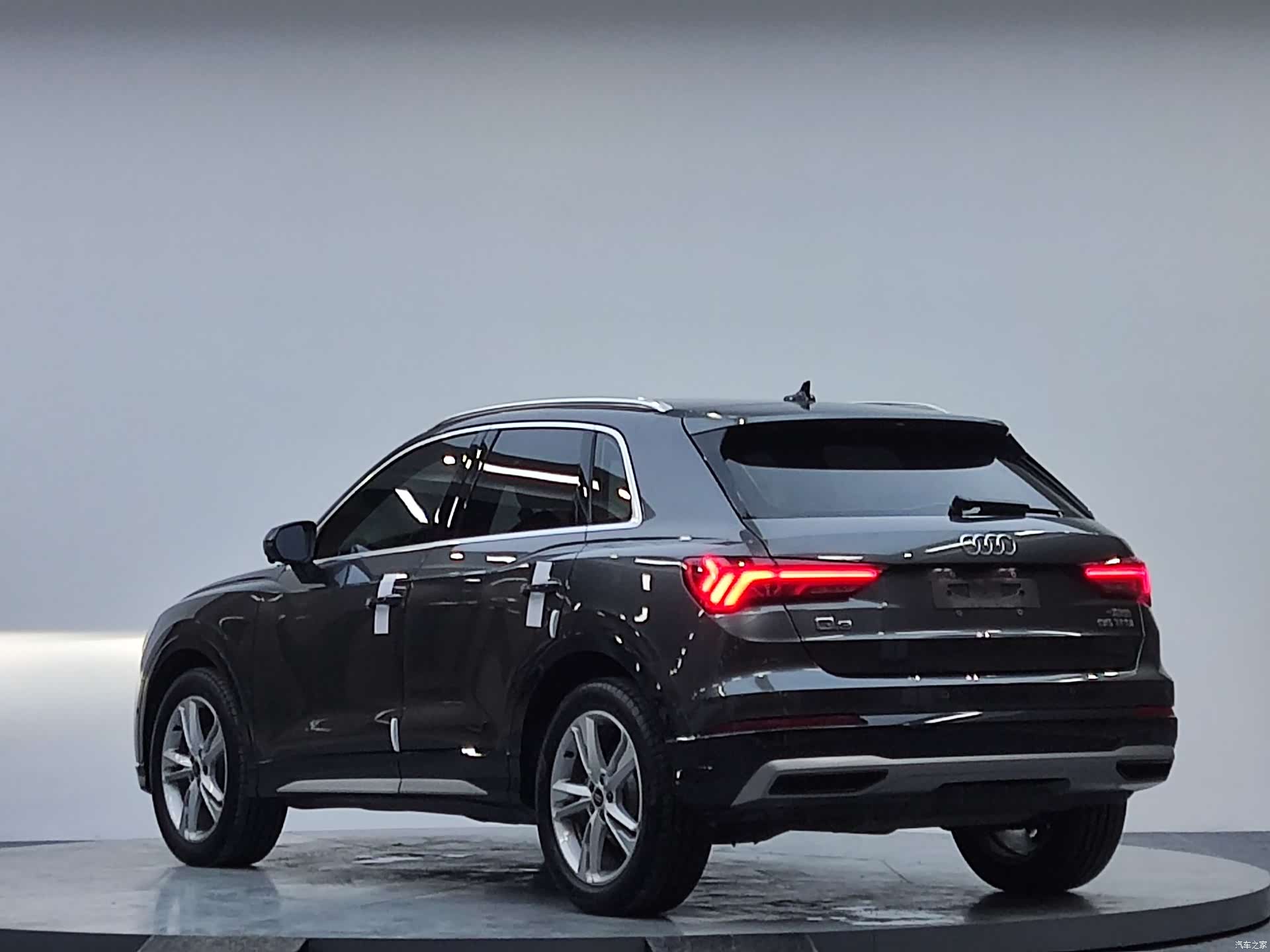 Audi Q3, 2023 6