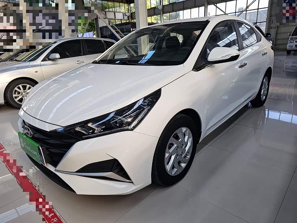 Hyundai Accept