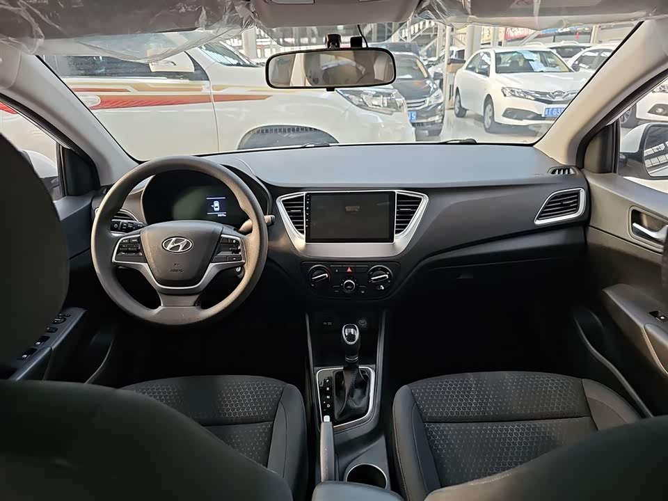 Hyundai Accept