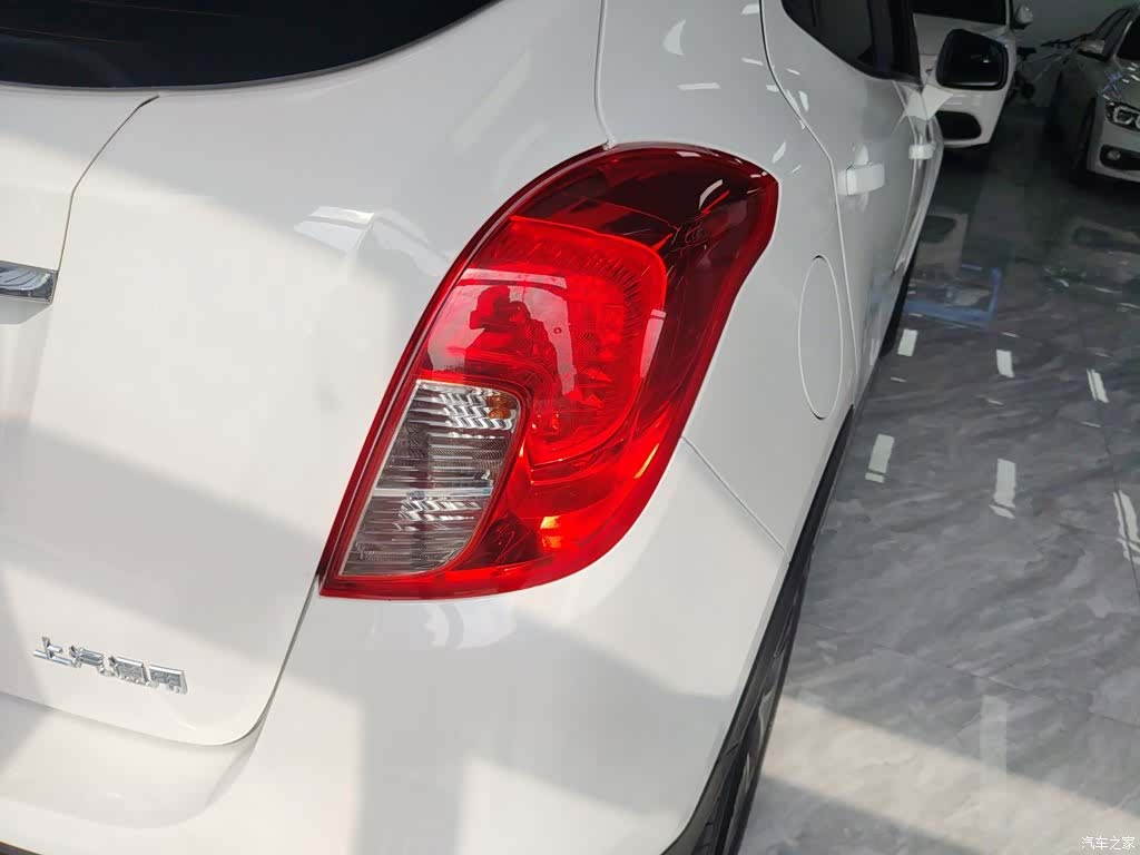 Buick Encore, 2019 24