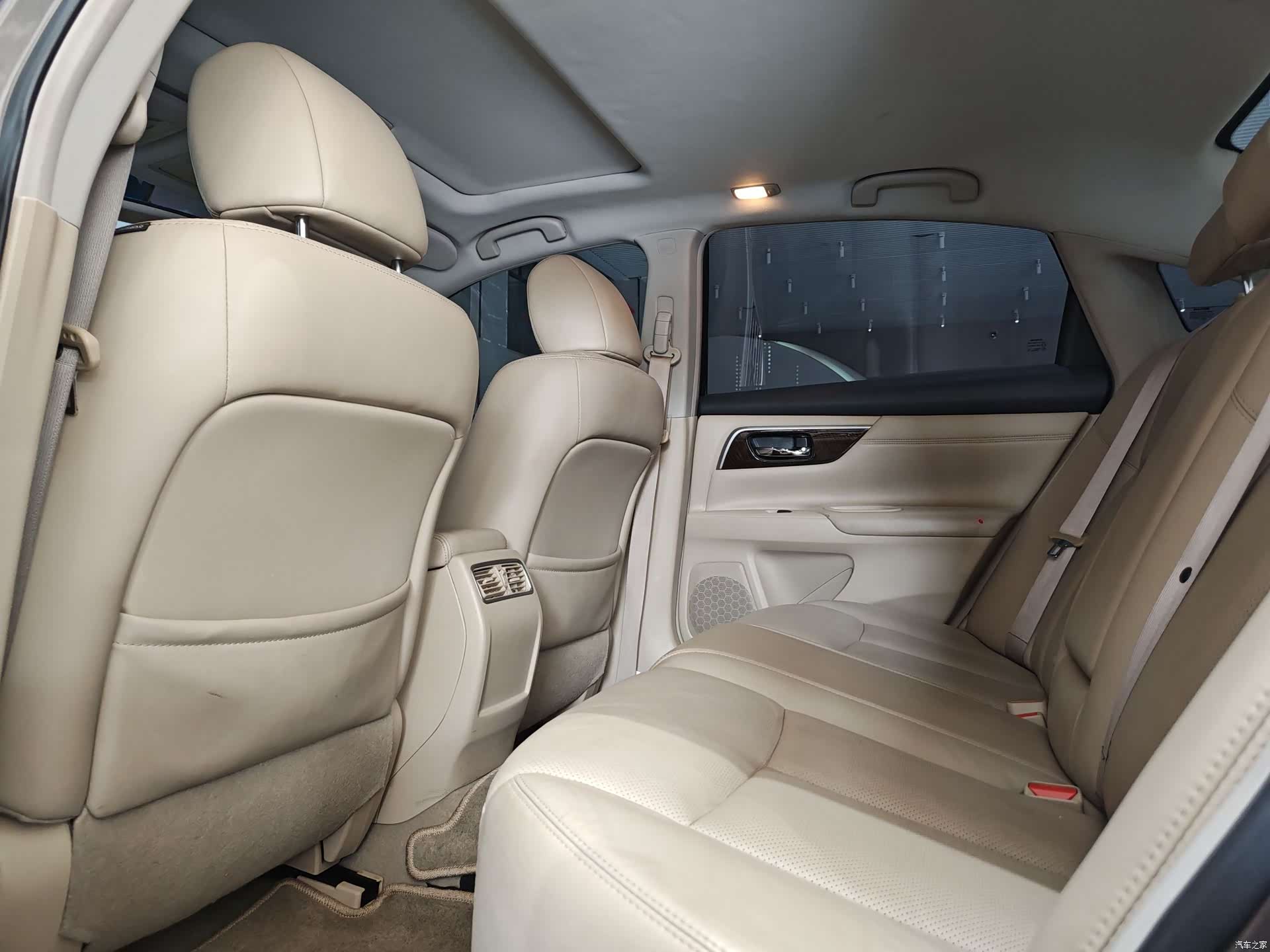 Nissan Teana, 2015 6