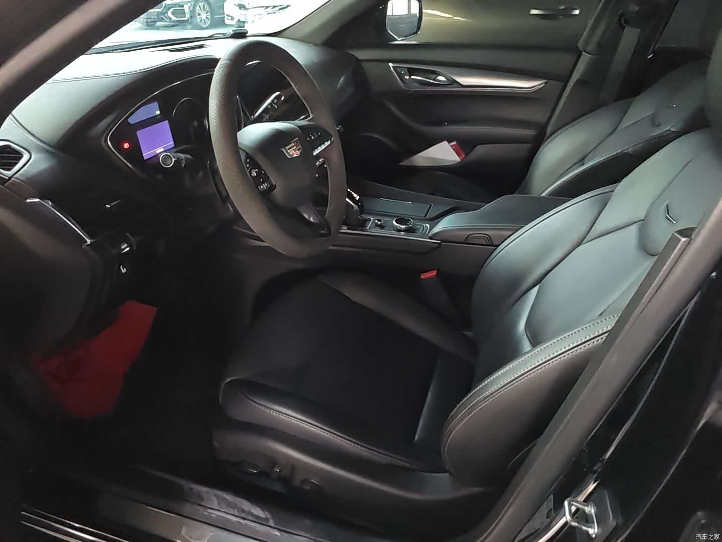 Cadillac CT5, 2022 4