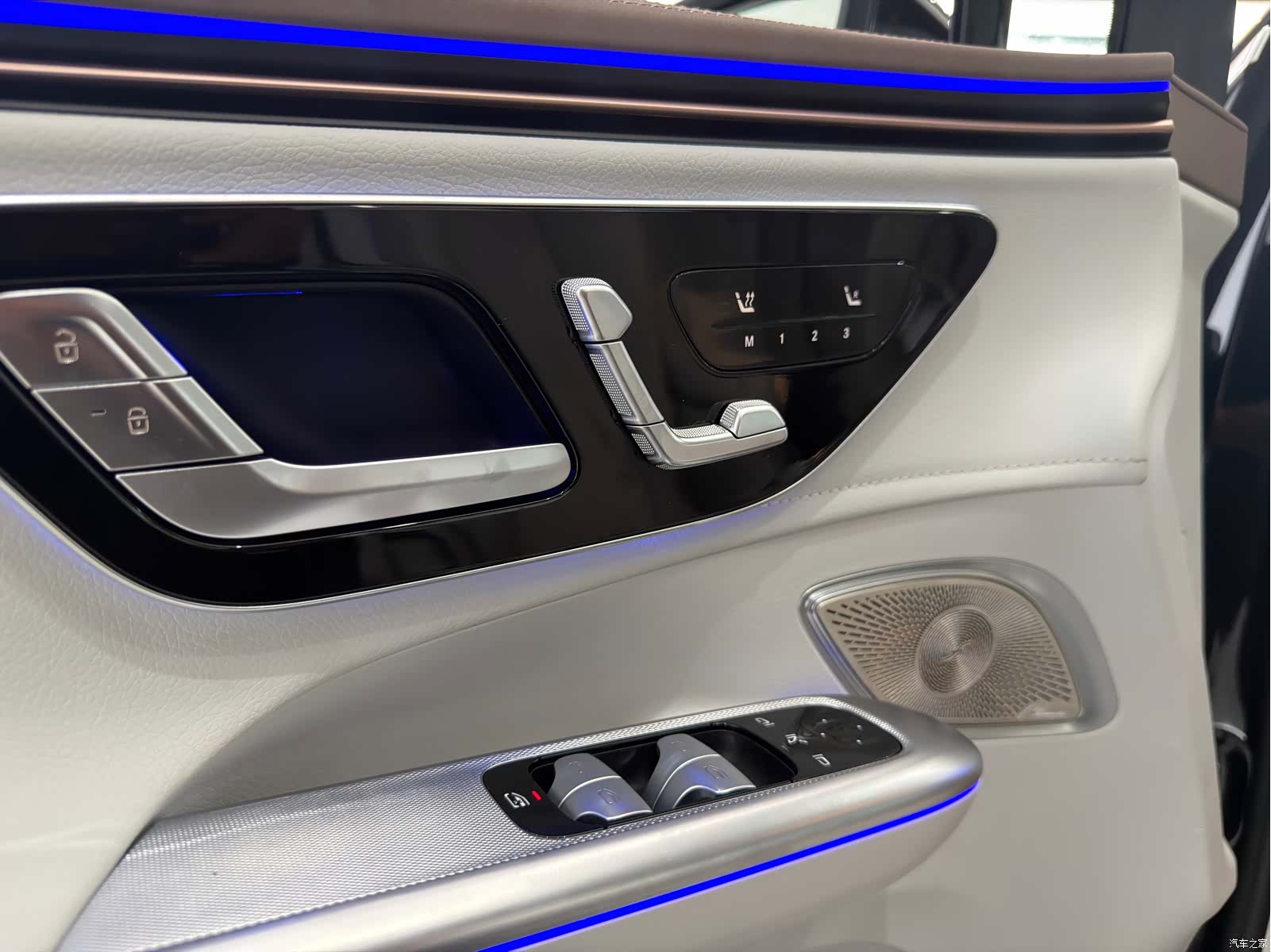 Mercedes-Benz EQE, 2023 7