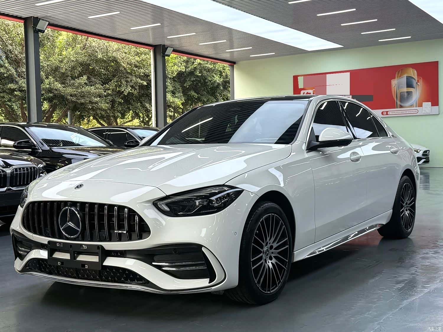 Mercedes-Benz C-Class, 2024 1