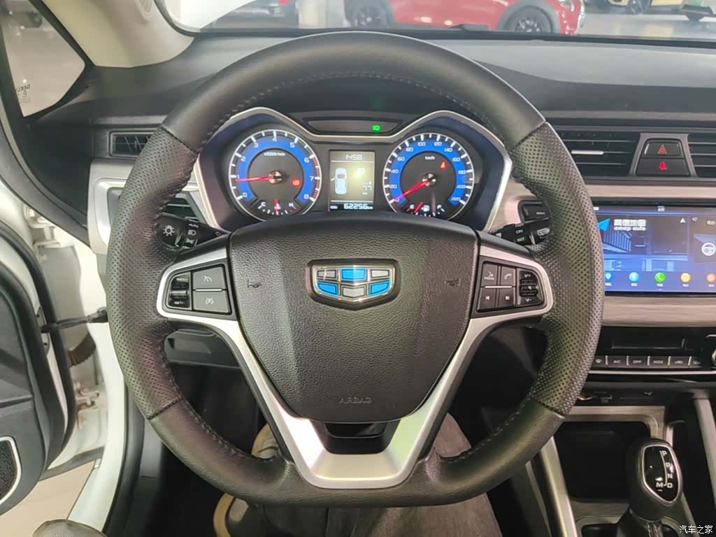 Geely X3, 2018 11