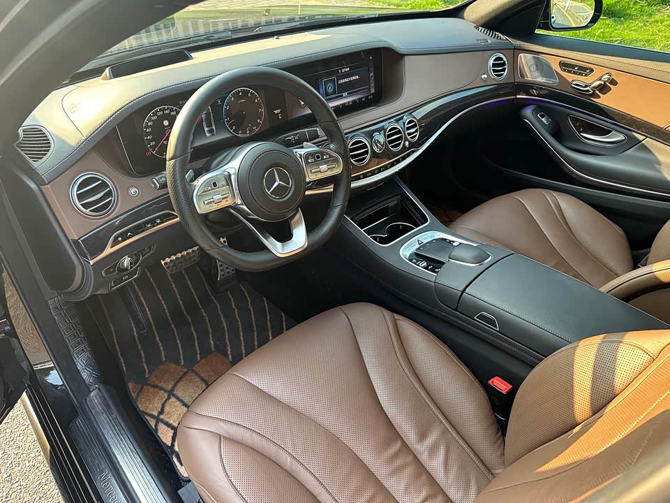 Mercedes-Benz S-class Mercedes-Benz S-class