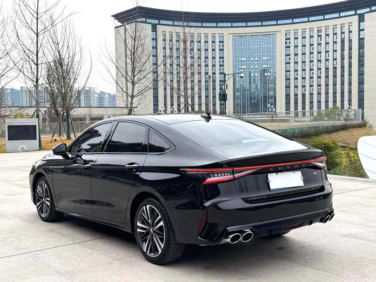Chery Arrizo 8, 2022 13