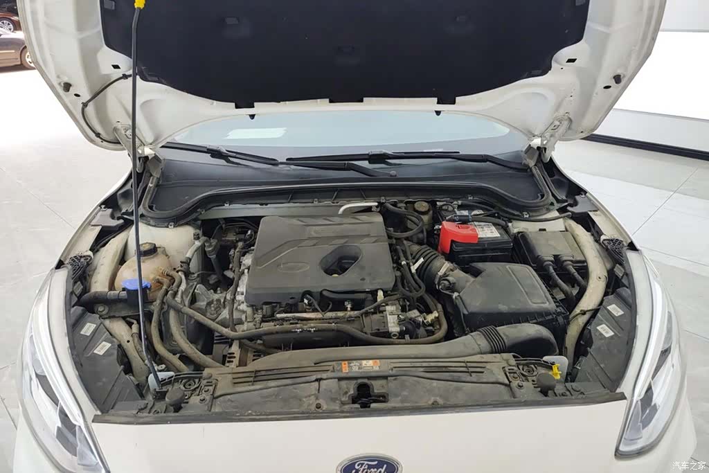 Ford Focus, 2020 10