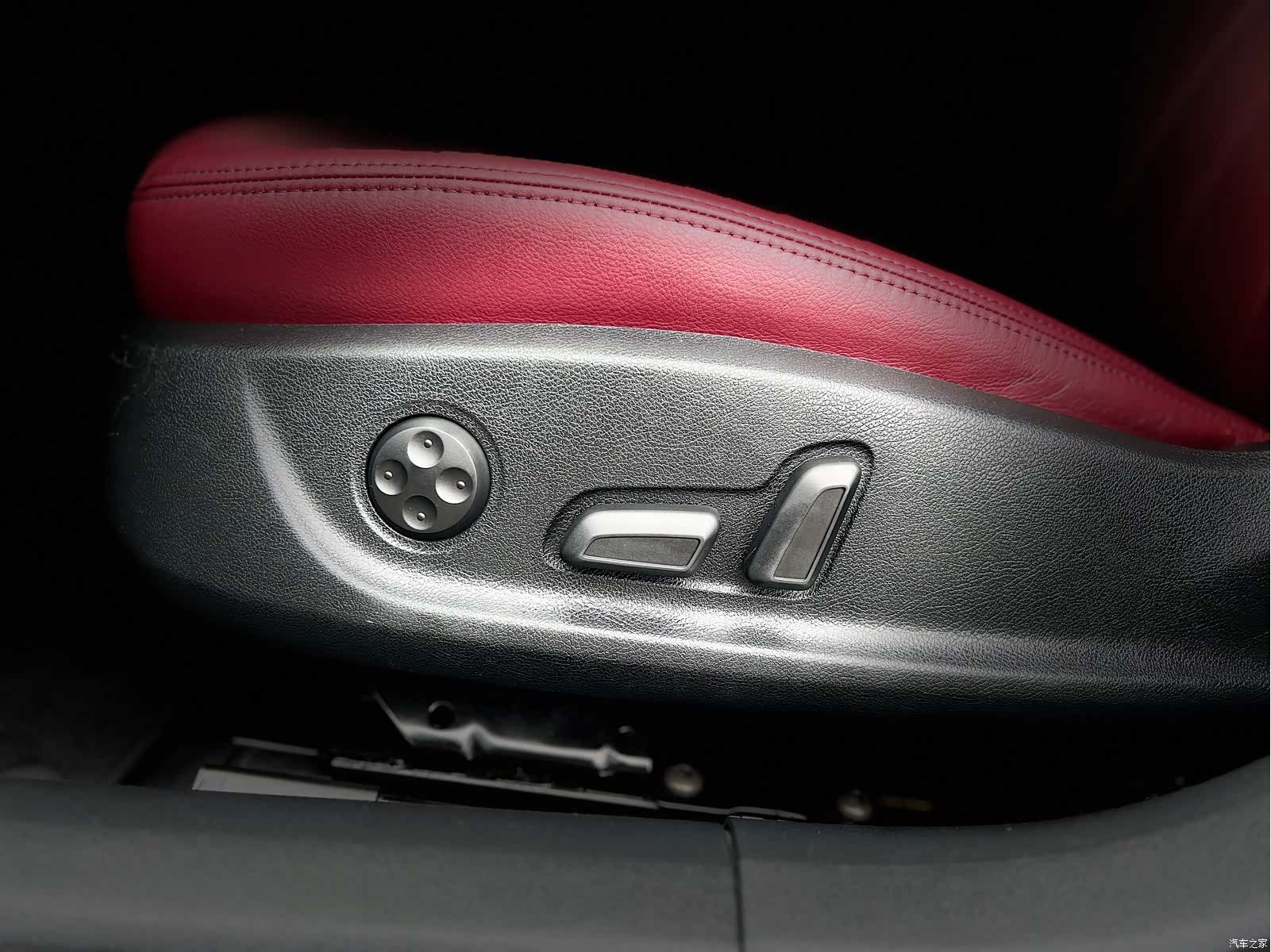 Audi A6L, 2014 12