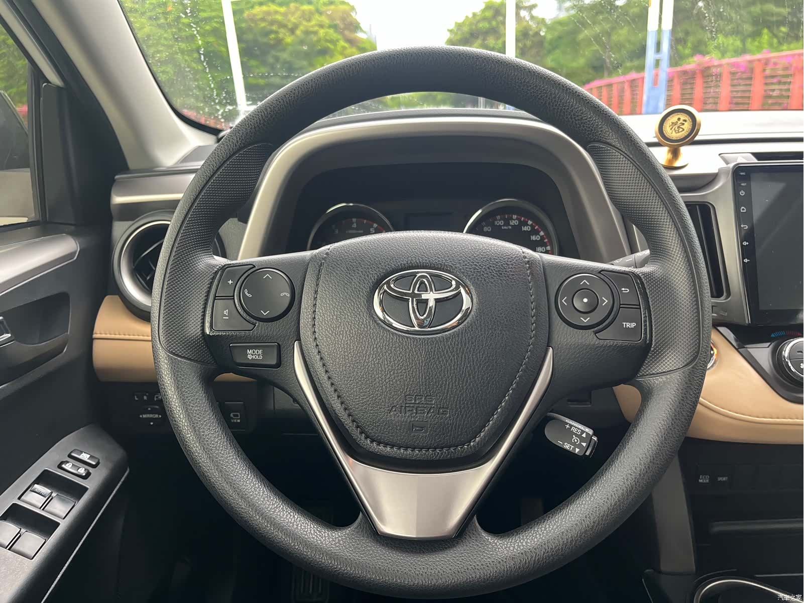 Toyota RAV4, 2019 14