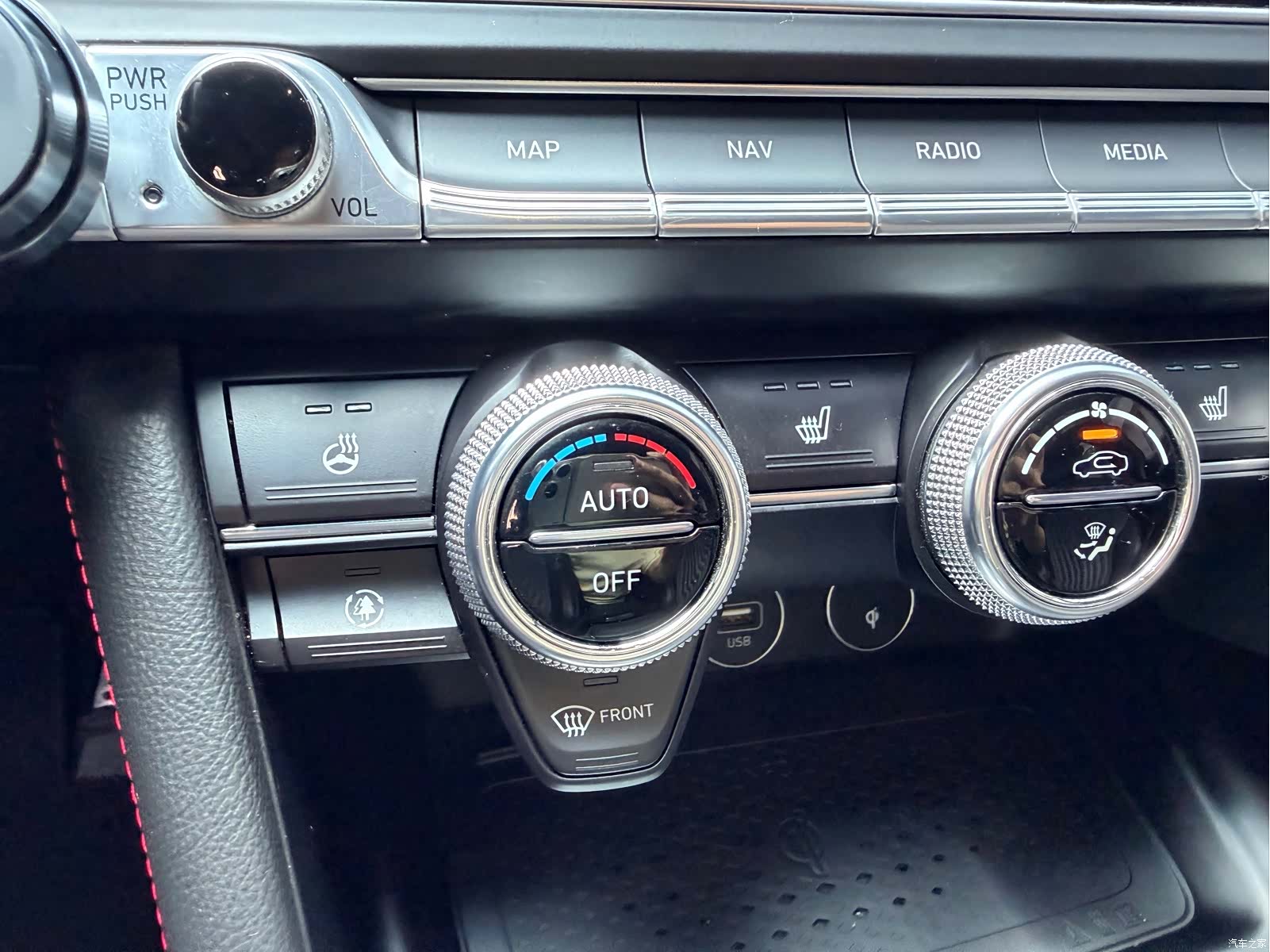 Genesis G70, 2023 14
