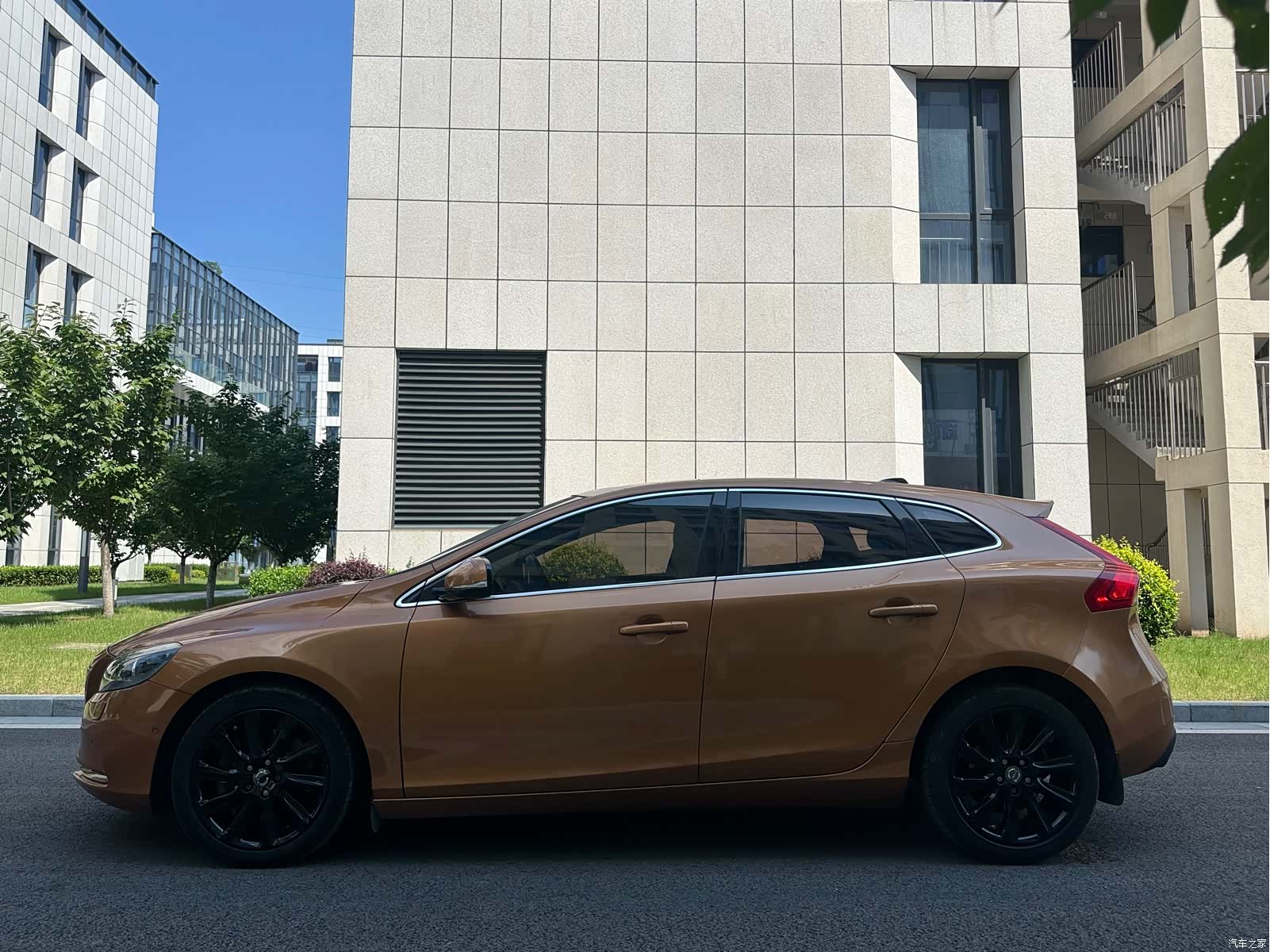 Volvo V40, 2014 23