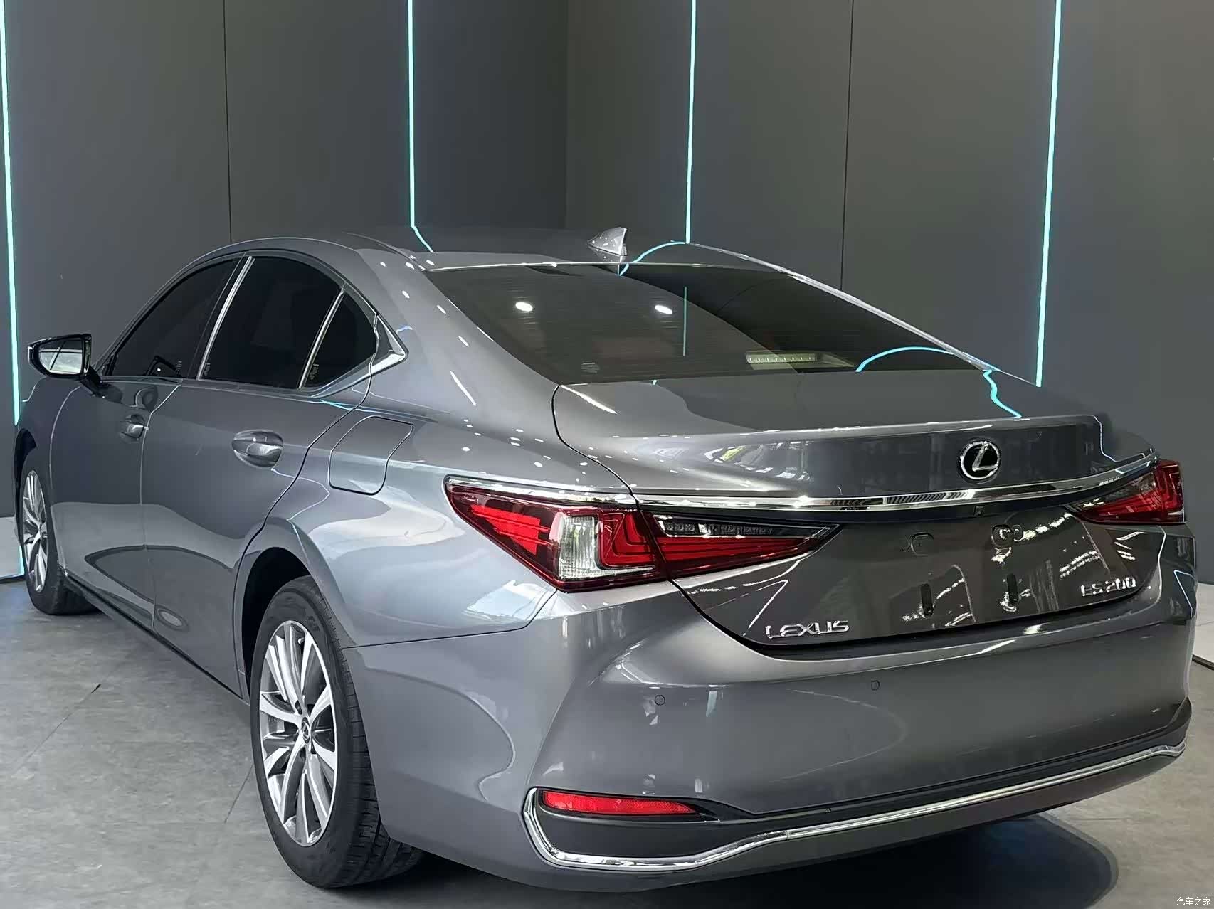 Lexus ES, 2021 8