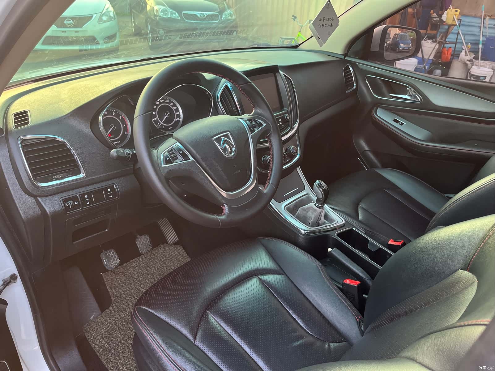 Wuling 560, 2016 8