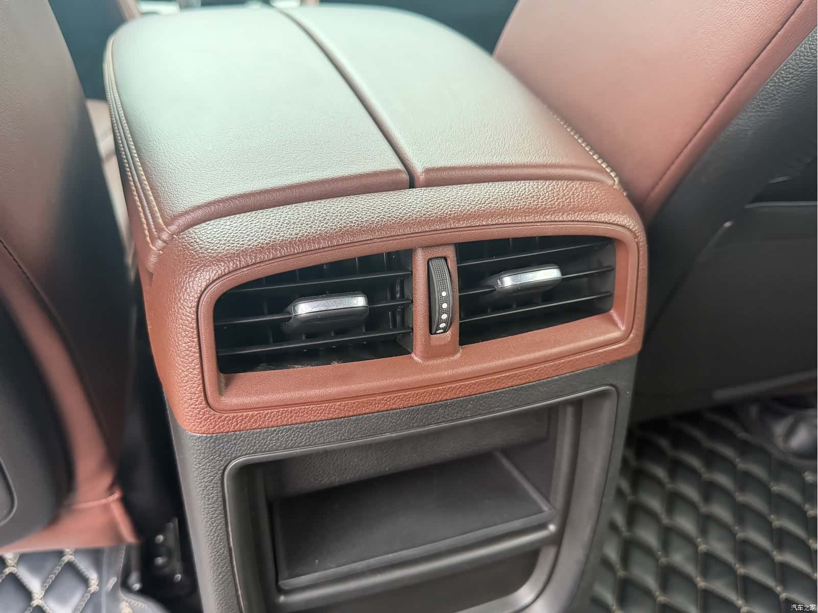 Buick Envision Plus, 2021 13
