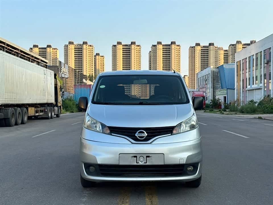 Nissan NV200 Nissan NV200