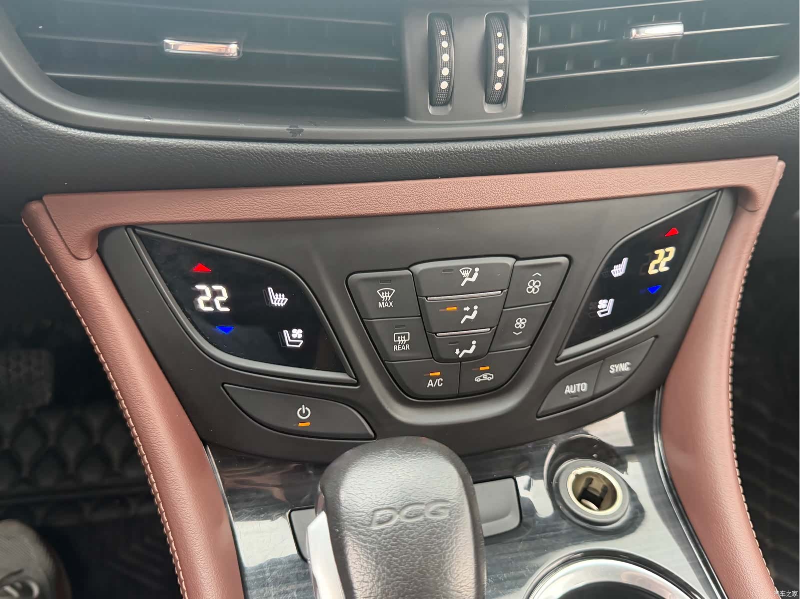 Buick Envision Plus, 2021 25