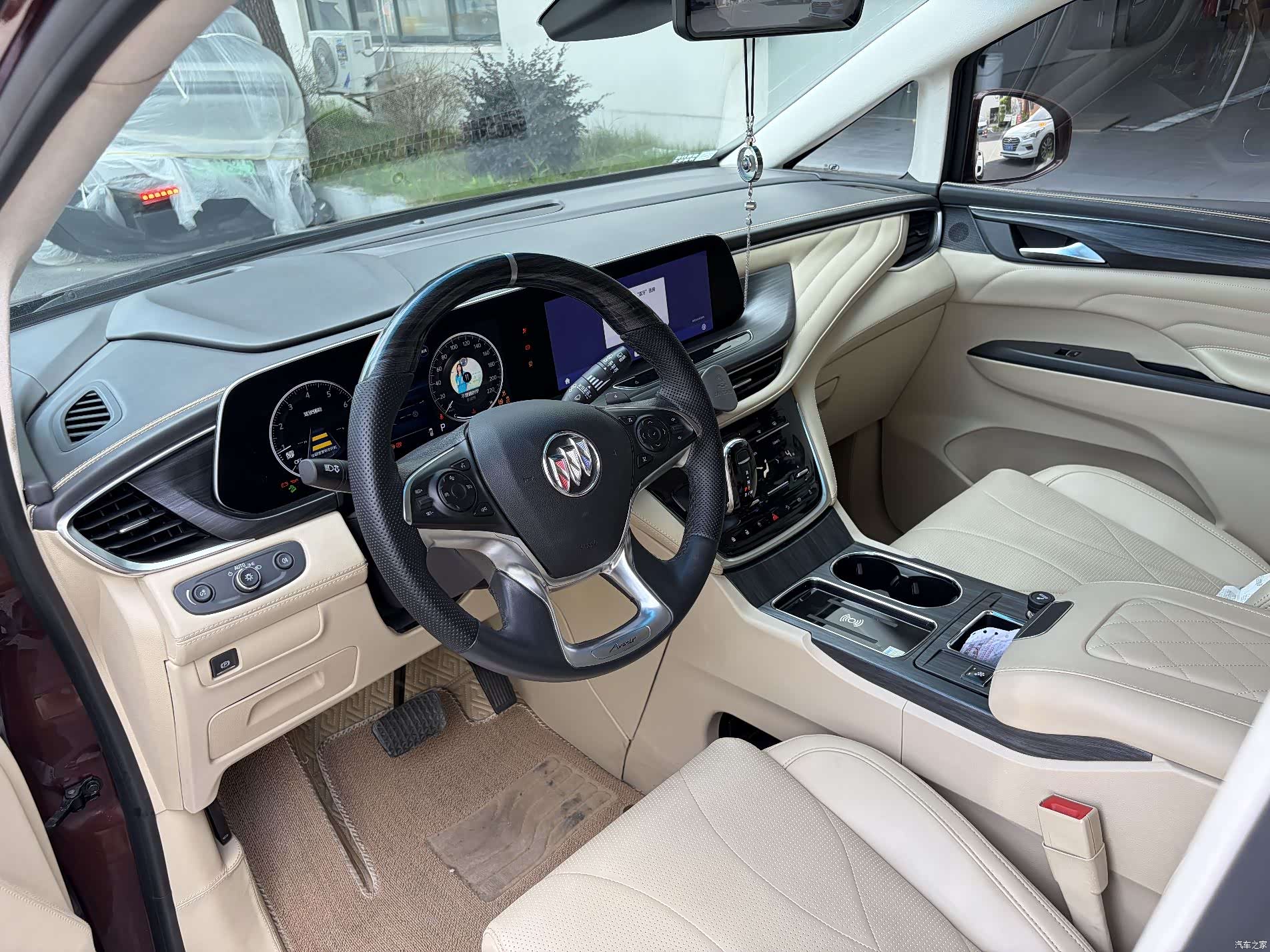 Buick GL8, 2022 4