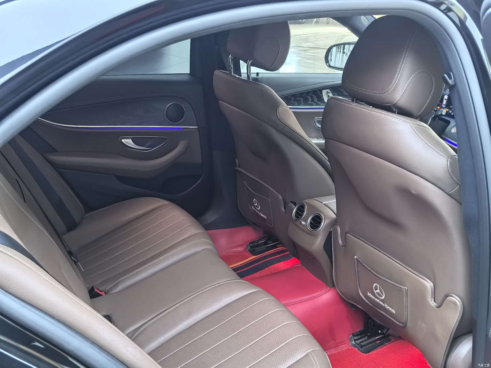 Mercedes-Benz E-Class, 2021 27