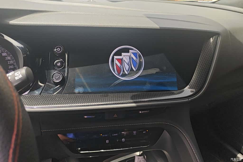 Buick Envision, 2021 13