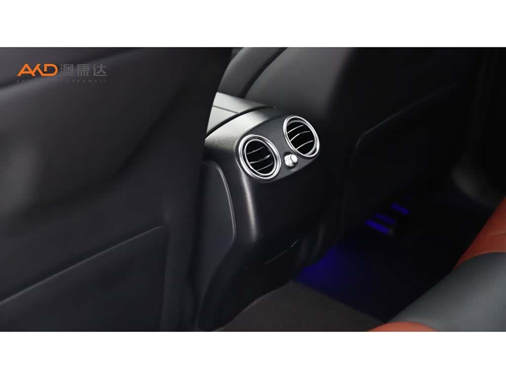Mercedes-Benz GLC, 2023 9