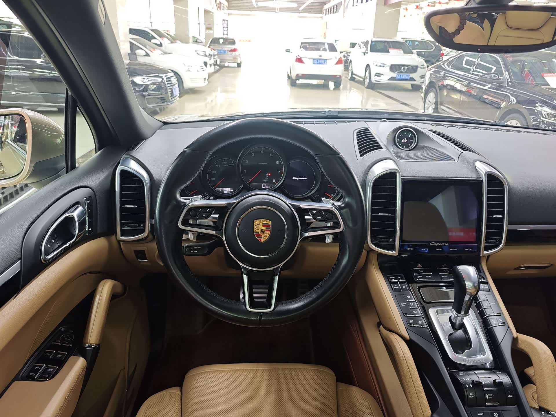 Porsche Cayenne, 2015 9
