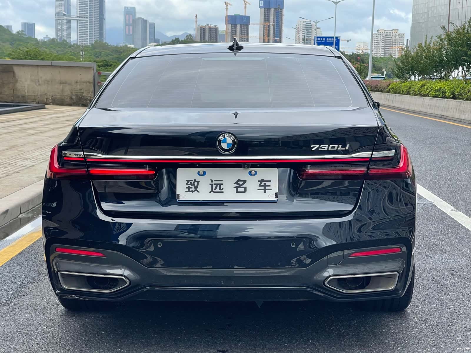BMW 7 Series, 2021 все фото