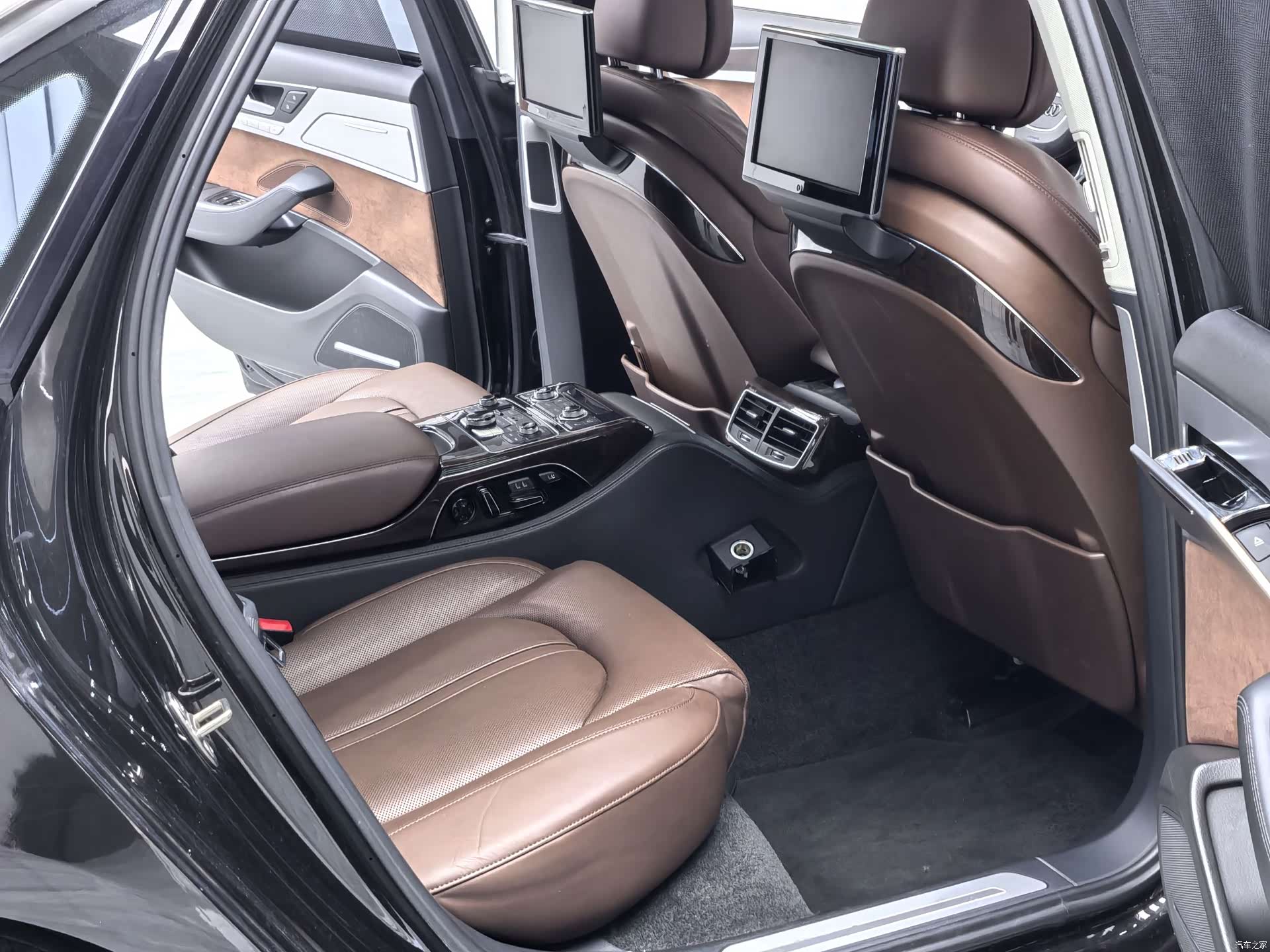 Audi A8L, 2014 12