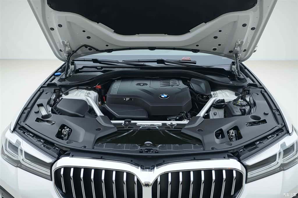 BMW 5 Series, 2023 7