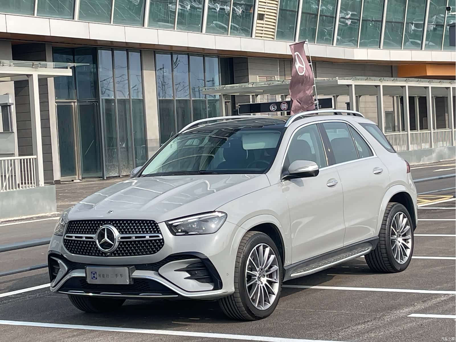 Mercedes-Benz GLE, 2023 1