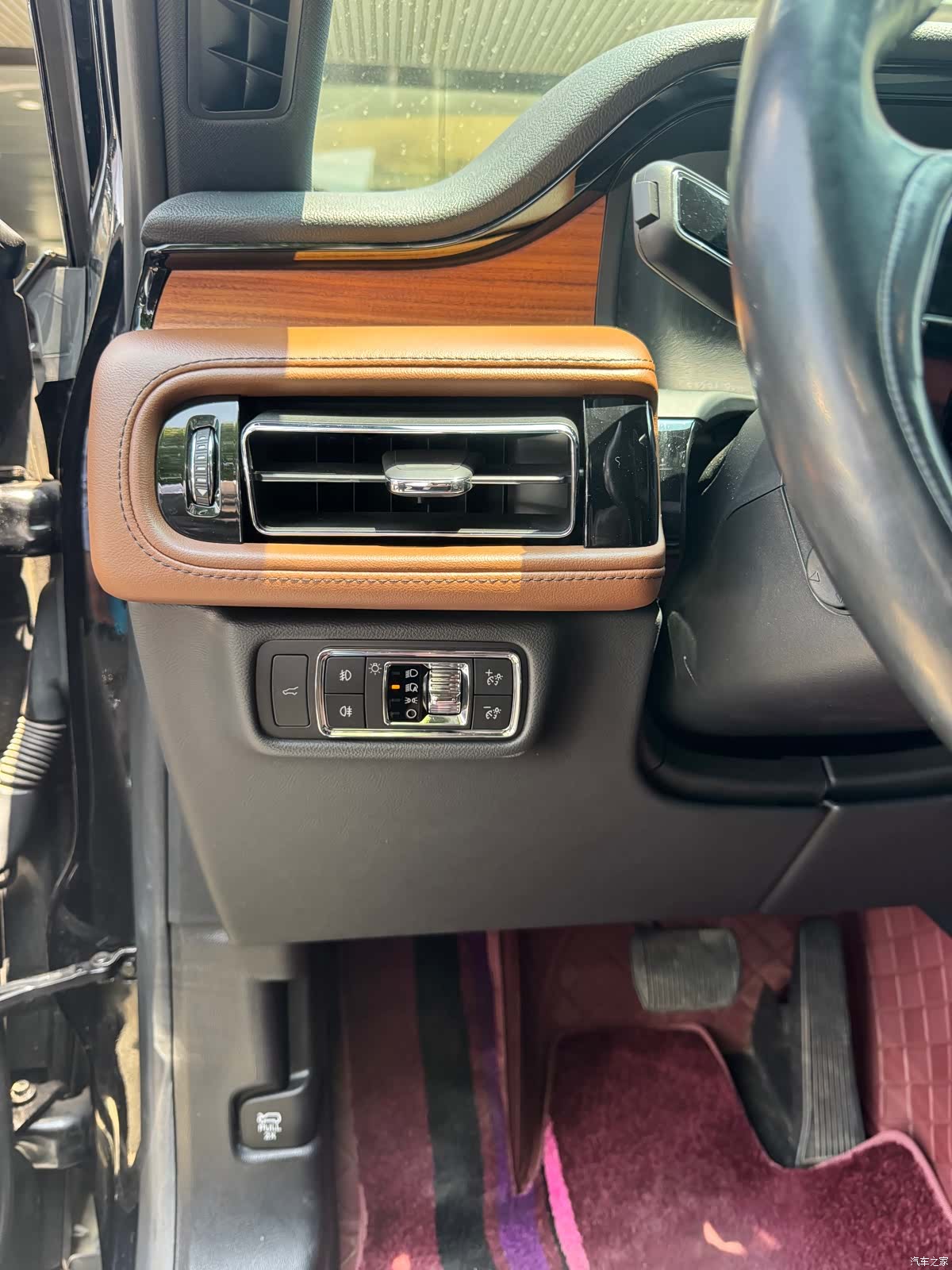 Lincoln Aviator, 2022 27