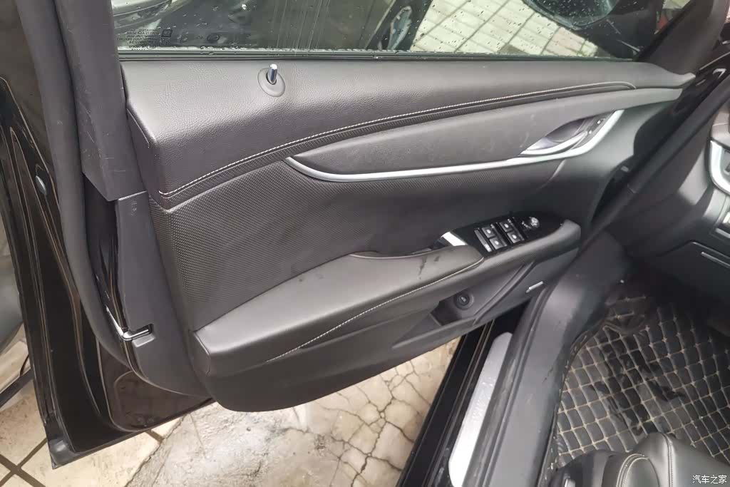 Cadillac XTS, 2018 7