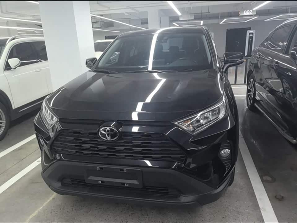 Toyota RAV4 Rongfang