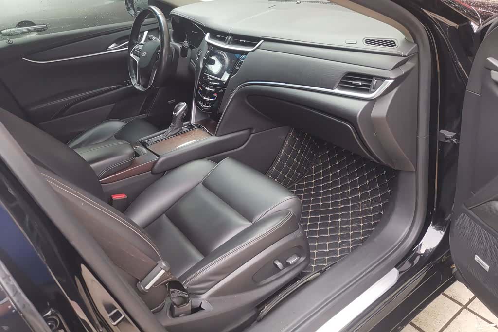 Cadillac XTS, 2018 8