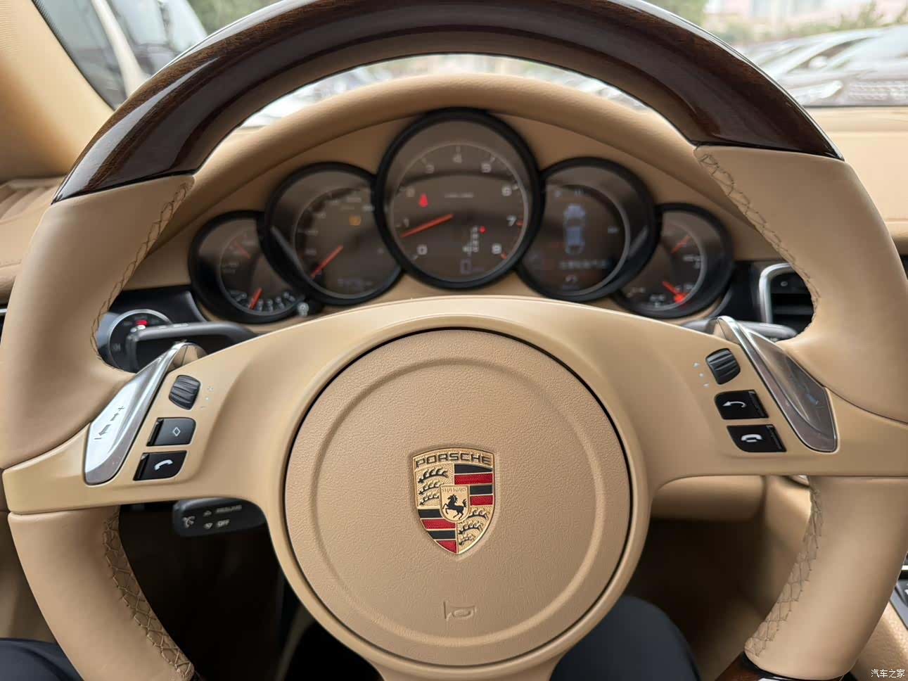 Porsche Panamera, 2014 8