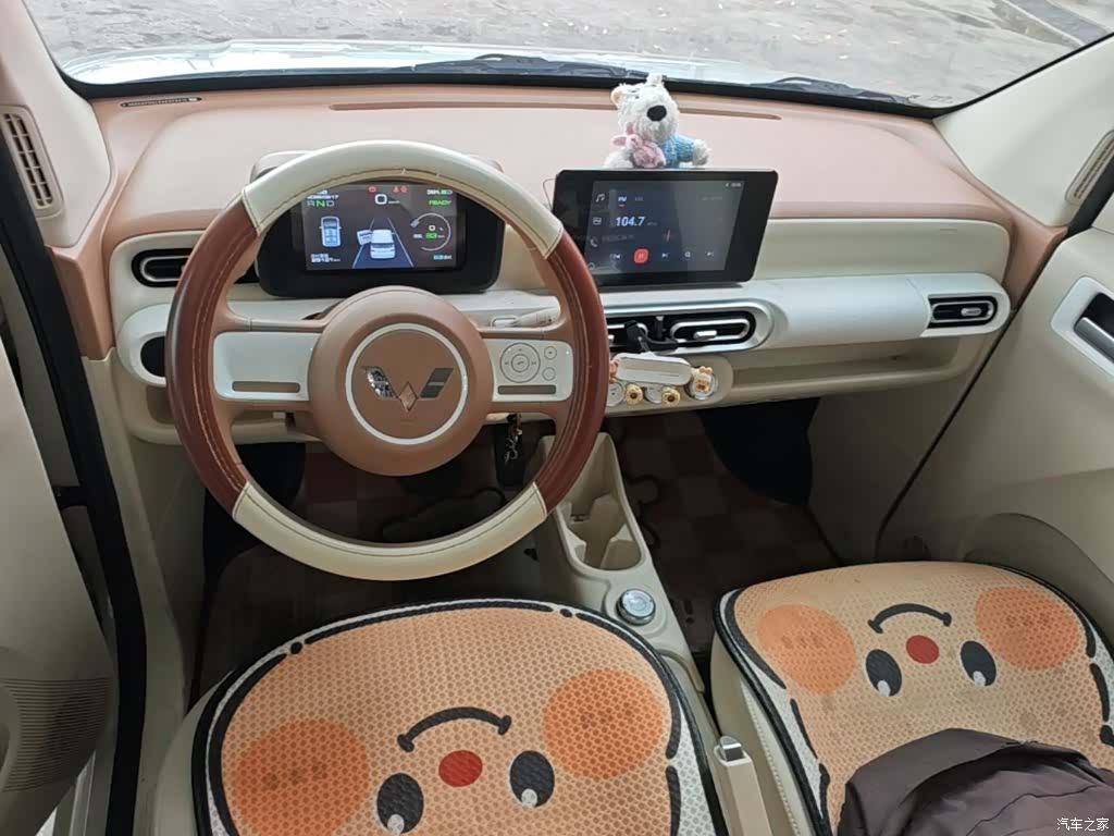 Wuling MINIEV, 2024 10