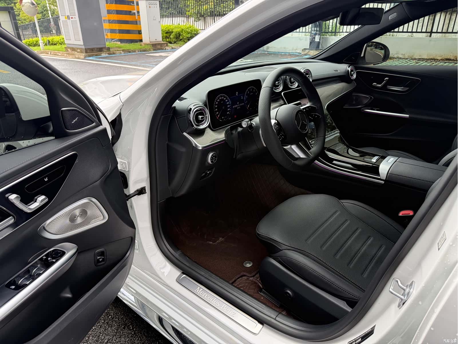 Mercedes-Benz C-Class, 2026 все фото