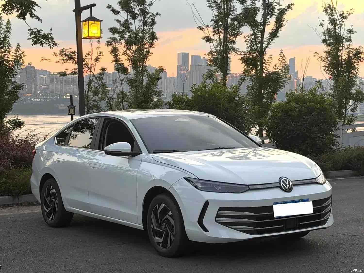 Volkswagen Lavida, 2026 12