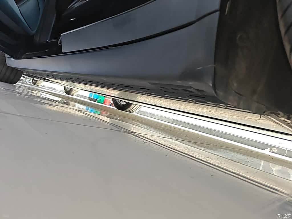 Tesla Model X, 2019 22