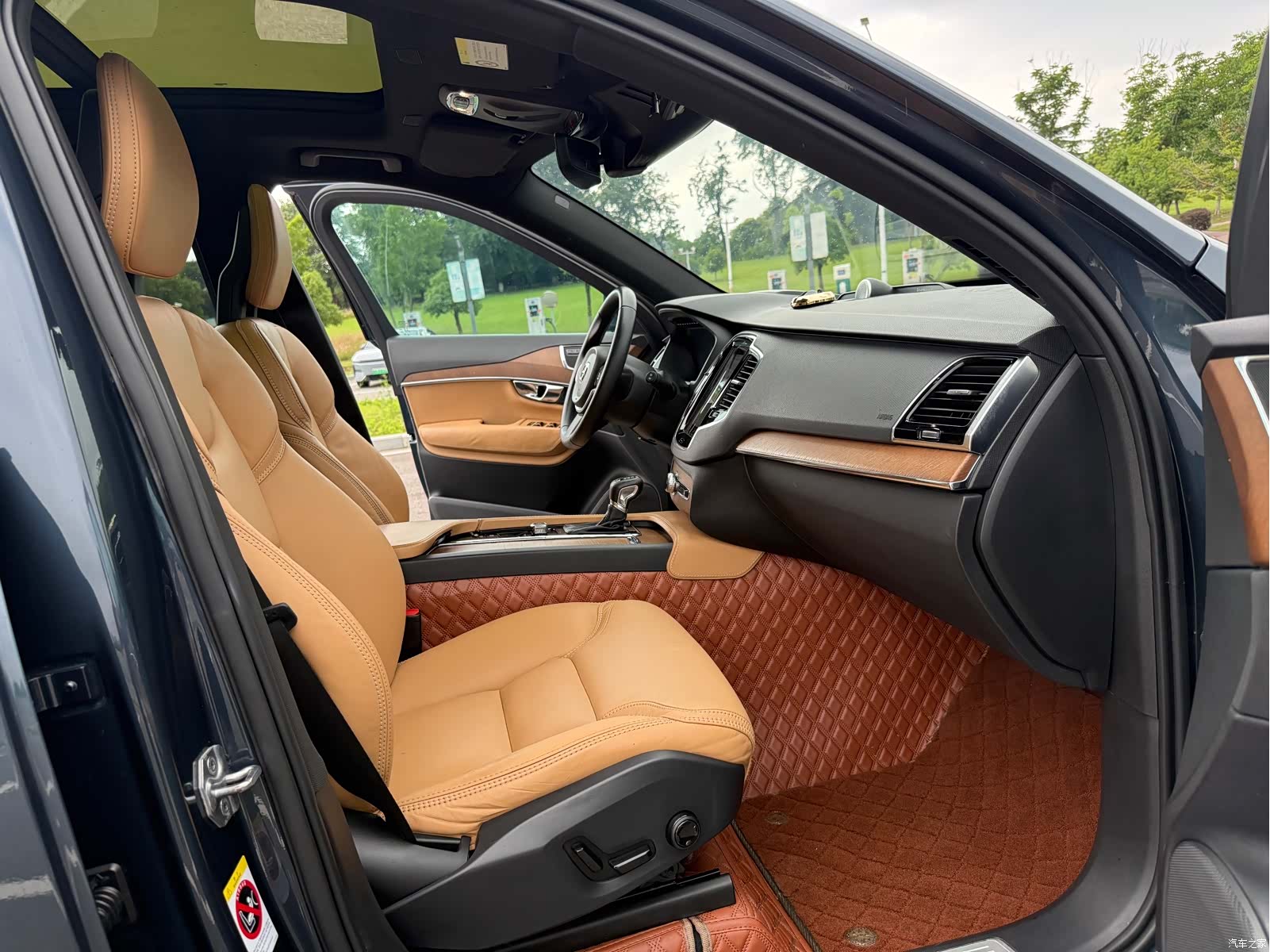 Volvo XC90, 2017 12