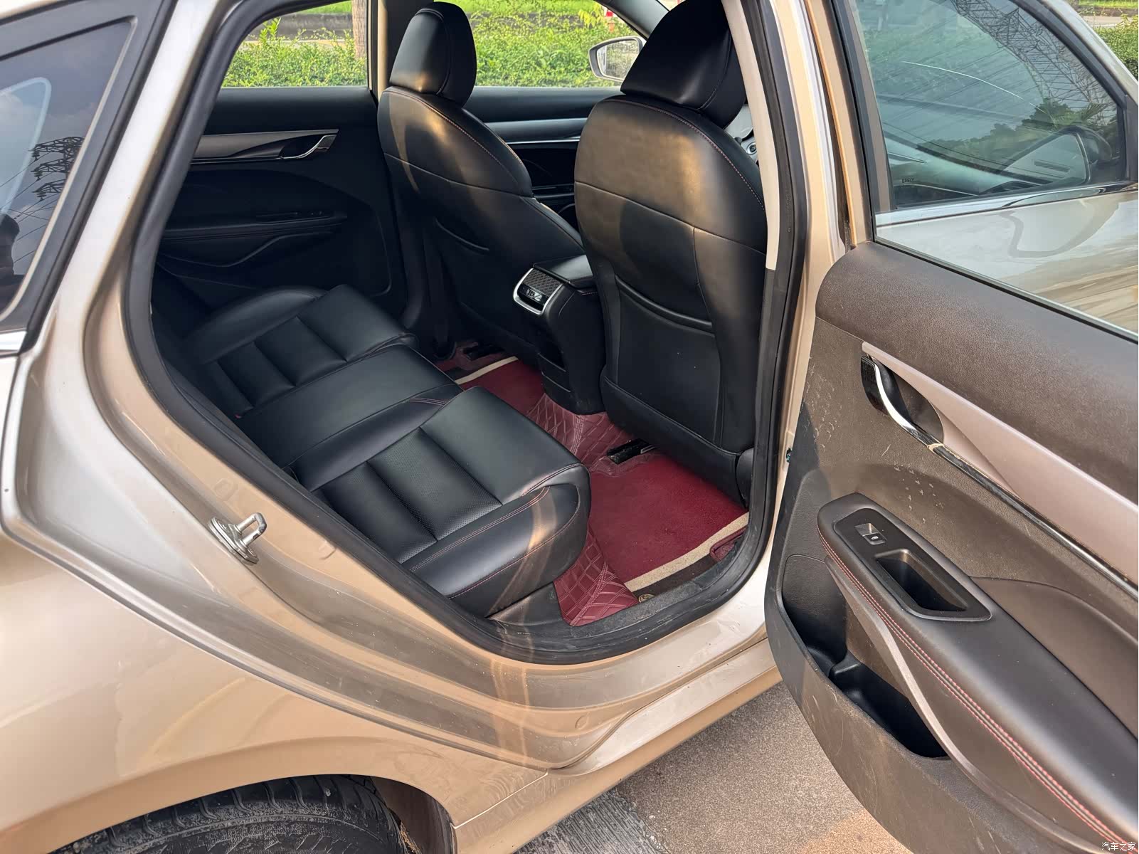Geely Binray, 2020 9