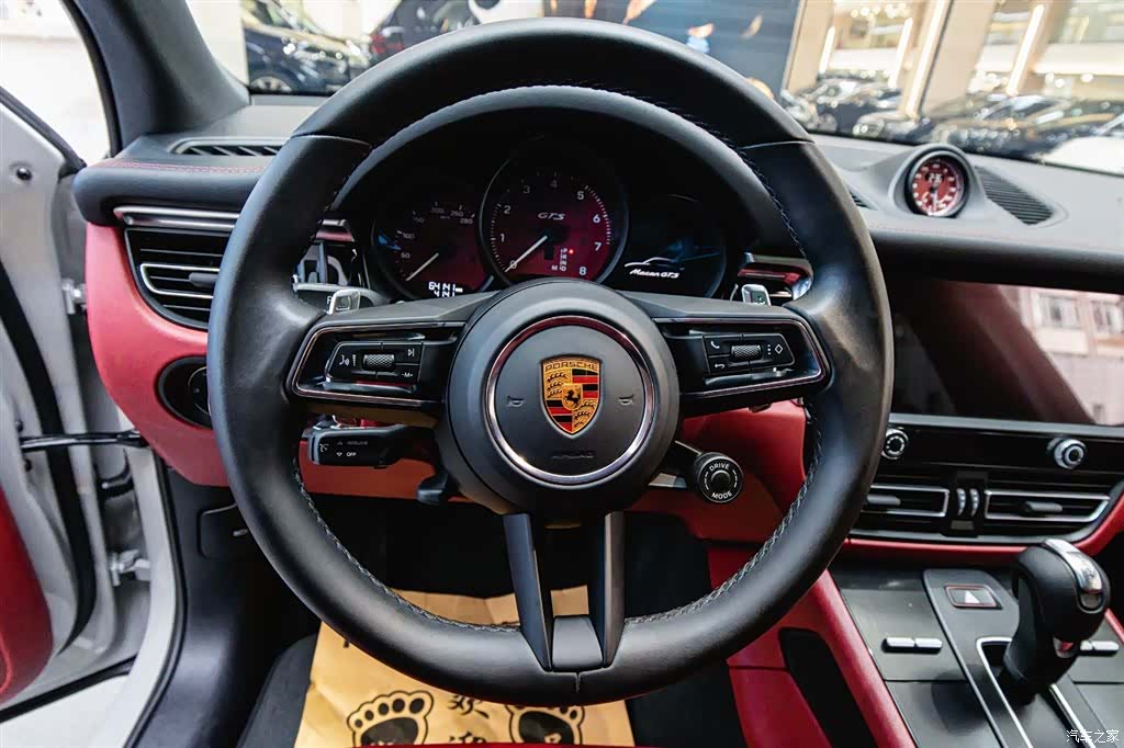 Porsche Macan, 2023 13
