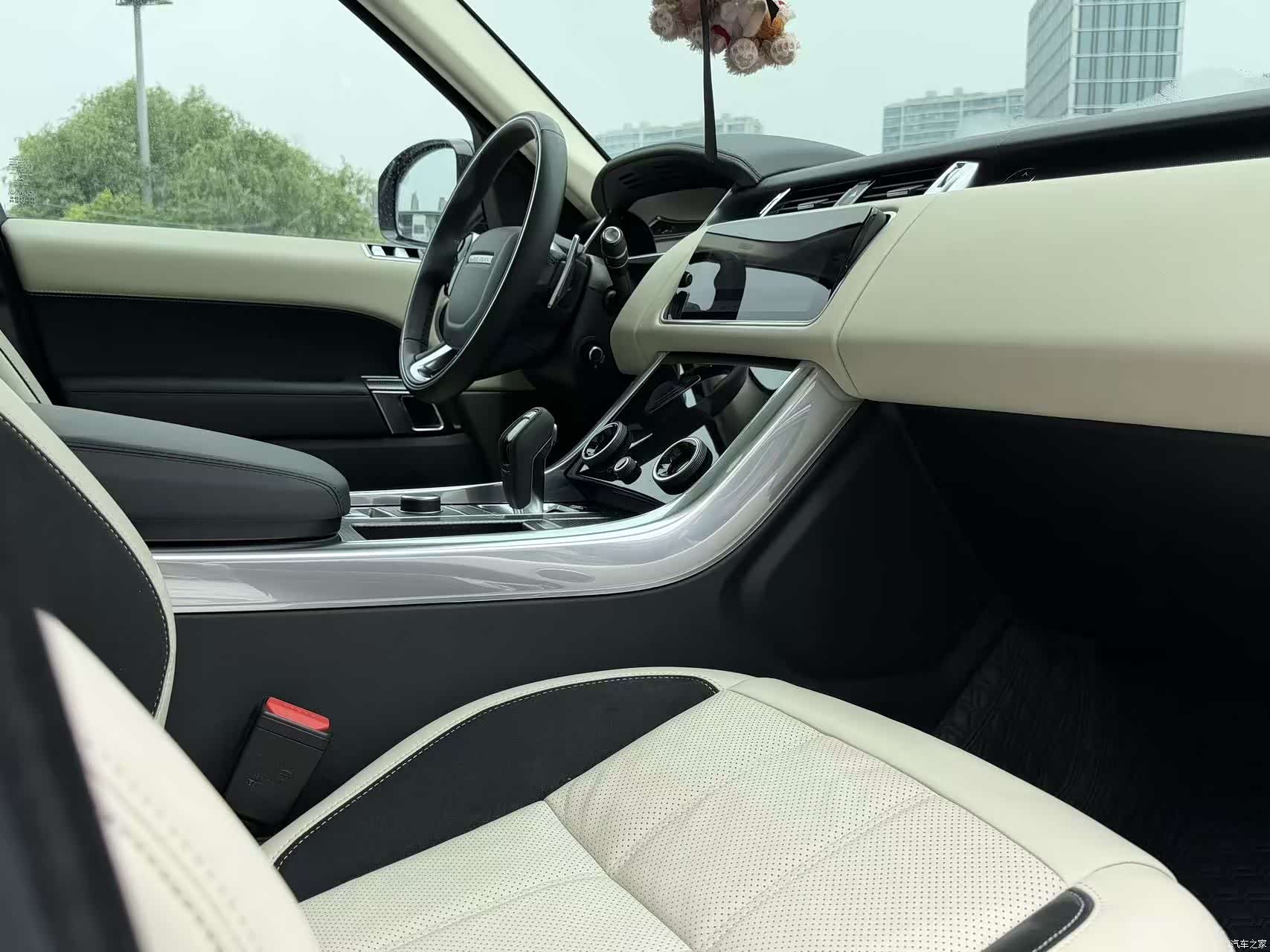 Land Rover Range Rover, 2022 13