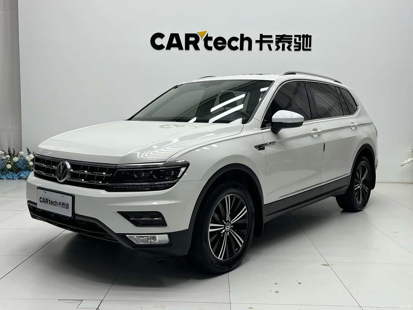 Volkswagen Tiguan L, 2018 1