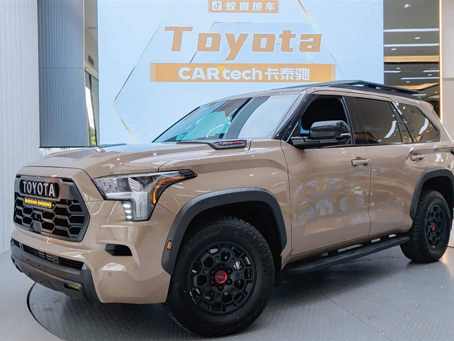 Toyota Sequoia