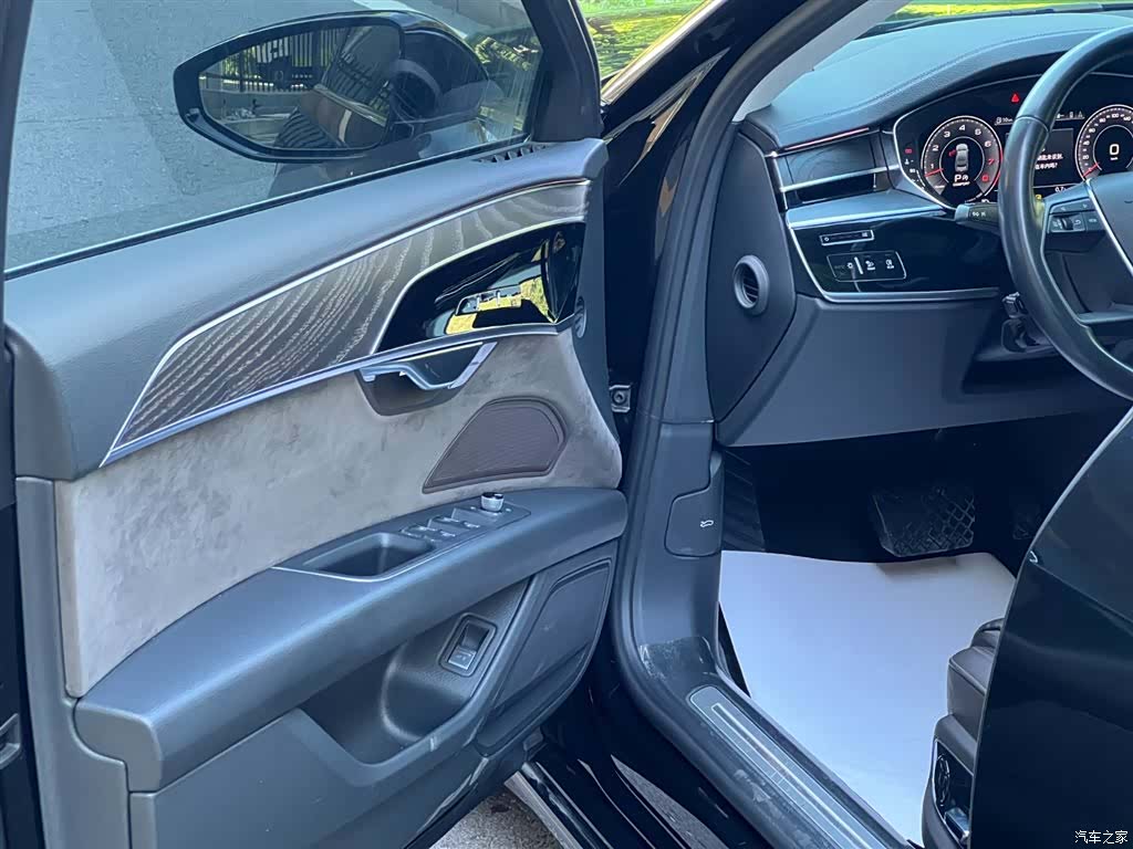 Audi A8L, 2020 19