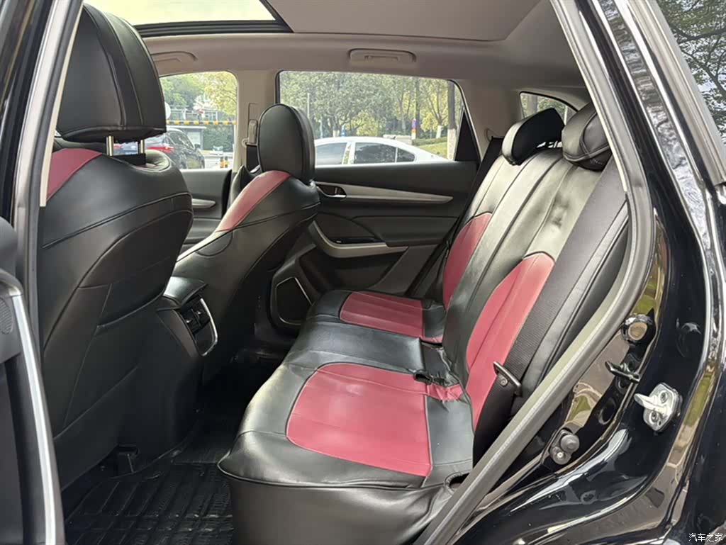 DongFeng AX7, 2021 23